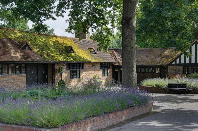 Hever Hotel Edenbridge Exterior foto